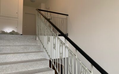 Vnitřní zábradlí na schodišti – Holešovice